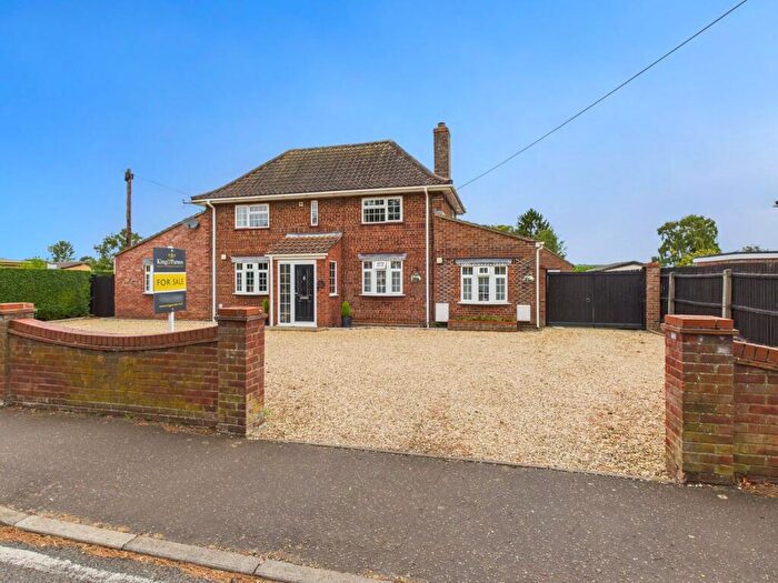 4 Bedroom Detached House For Sale In Bexwell Road, Downham Market, PE38