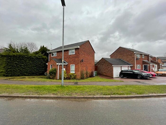 3 Bedroom House To Rent In Lackford Close, Brundall, Norwich, NR13