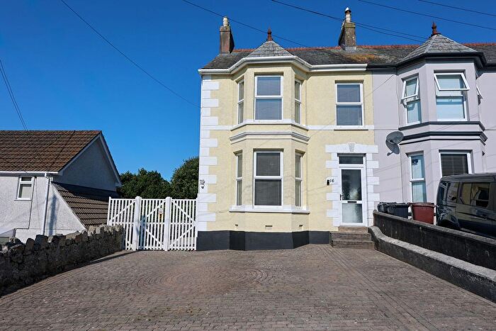 4 Bedroom Terraced House For Sale In Highfield Avenue, St Austell, PL25