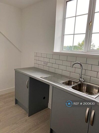 1 Bedroom Flat To Rent In Spinney Lodge, Tutbury, Burton-On-Trent, DE13