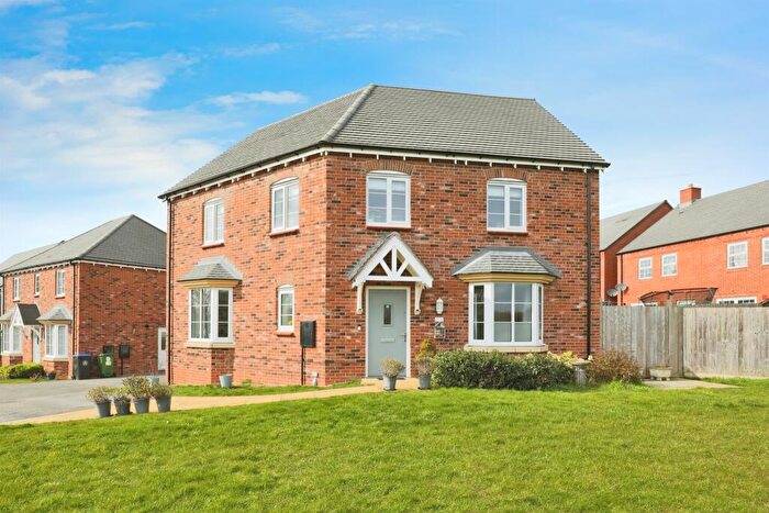 4 Bedroom Detached House For Sale In The Locks, Long Itchington, Southam, CV47