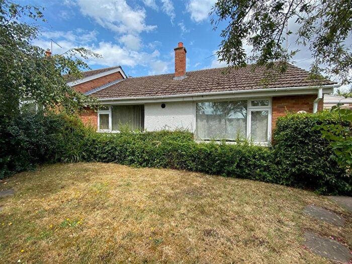 2 Bedroom Semi-Detached Bungalow For Sale In Arosa Drive, Malvern, WR14