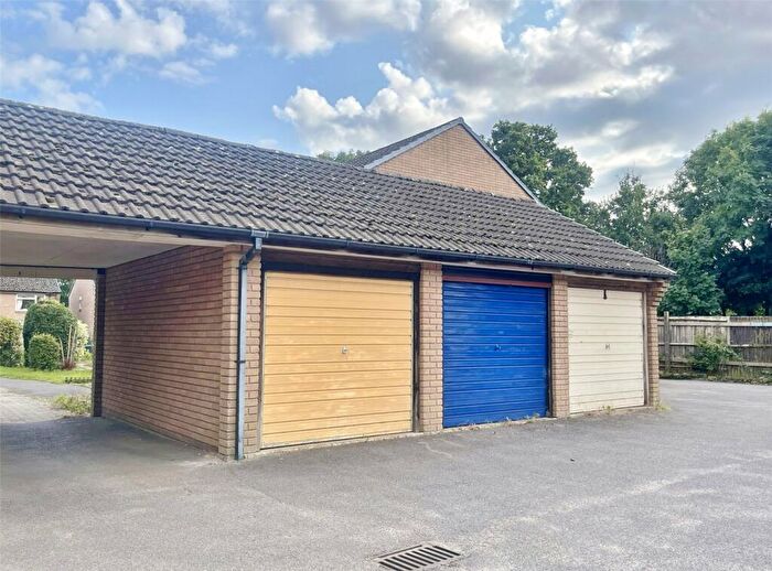 2 Bedroom Terraced House For Sale In Cheviot Way, Verwood, Dorset, BH31