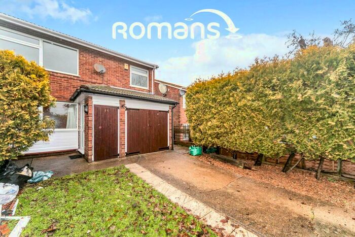 3 Bedroom Semi-Detached House To Rent In Montpelier Drive, Caversham, RG4