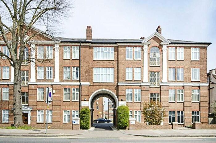 1 Bedroom Flat To Rent In Golders Green Road, Golders Green, NW11