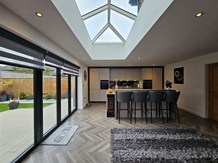 4 Bedroom Detached House For Sale In Spout Lane, Longridge, PR3