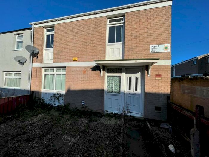 3 Bedroom House To Rent In Edward Bailey Close, Binley, Coventry, CV3