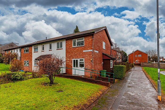 2 Bedroom End Terrace House For Sale In Glyn Eiddew, Pentwyn, Cardiff, CF23