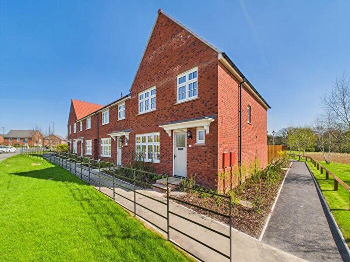 3 Bedroom House To Rent In Duxbury Close, Stonehouse, GL10