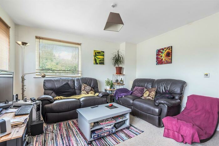 4 Bedroom End Of Terrace House To Rent In Hollow Way, OX4