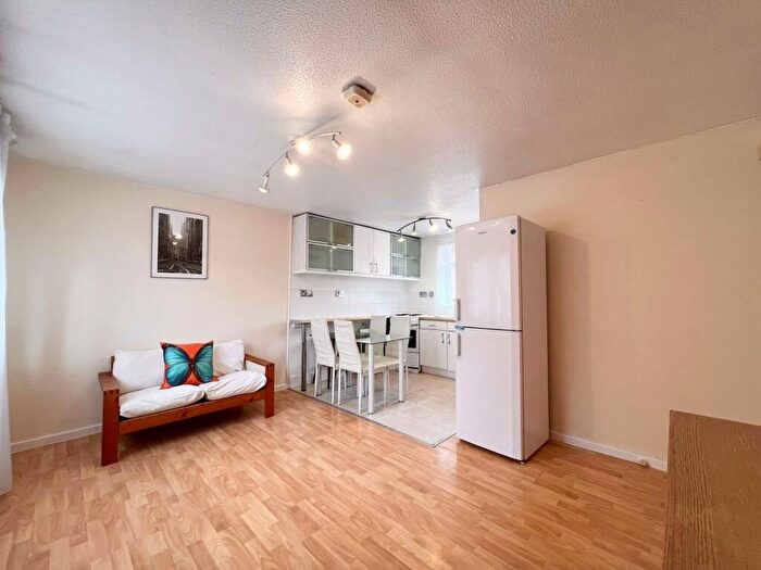 1 Bedroom Flat To Rent In Burrell Close, Edgware, HA8