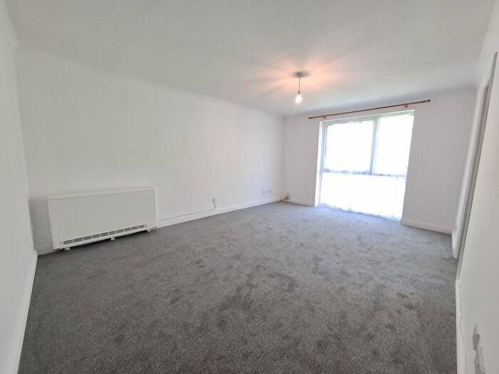 2 Bedroom Apartment To Rent In Arkley Road, Hemel Hempstead, HP2