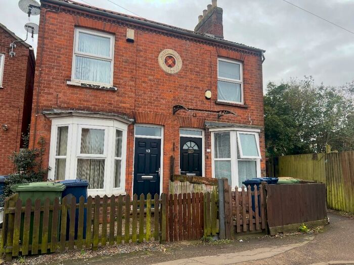 2 Bedroom Semi-Detached House To Rent In William Road, Wisbech, PE13