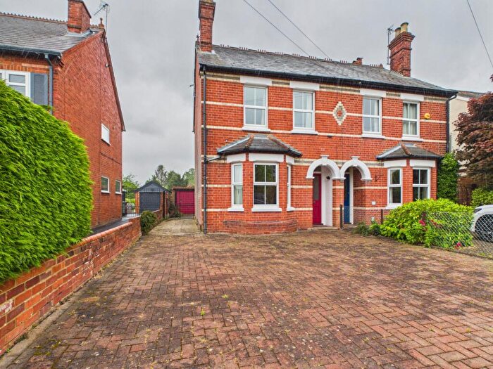 2 Bedroom Semi-Detached House For Sale In Victoria Road, Tilehurst, Reading, RG31