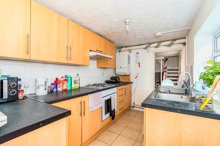 5 Bedroom Leisure Facility Commercial To Rent In Exmouth Road, Southsea, Hampshire, PO5