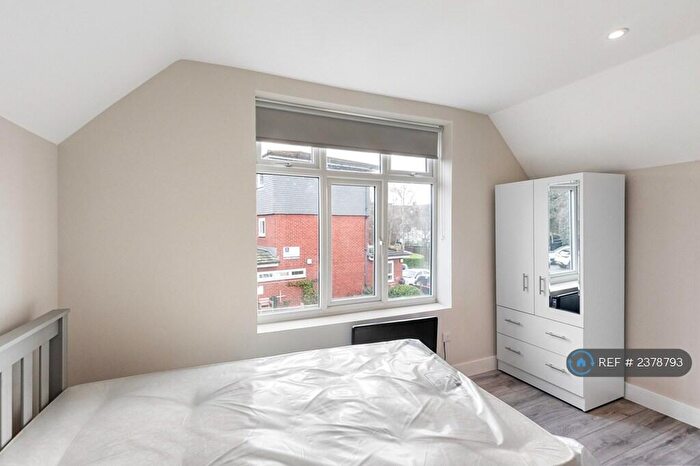 Studio To Rent In School Lane, Pinner, HA5