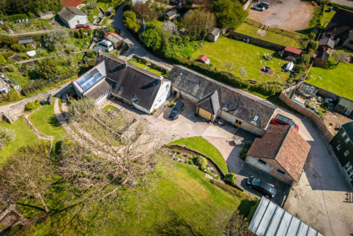 5 Bedroom Detached House For Sale In Martinstown, Martinstown, Dorchester, DT2