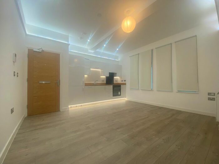 Studio To Rent In Edinburgh Gate, Harlow, CM20