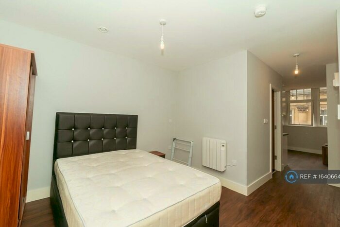 Studio To Rent In Dale Street, Liverpool, L2