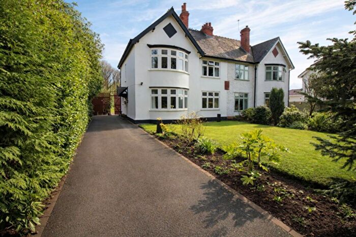 3 Bedroom Semi Detached House For Sale In Hooton Park Lane, Hooton, Ellesmere Port, Cheshire, CH65