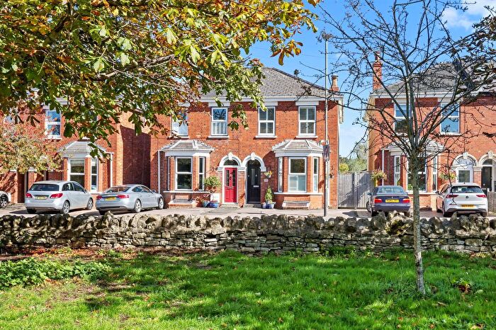 4 Bedroom Semi-detached House For Sale In Cirencester Road, Charlton Kings, Cheltenham, GL53