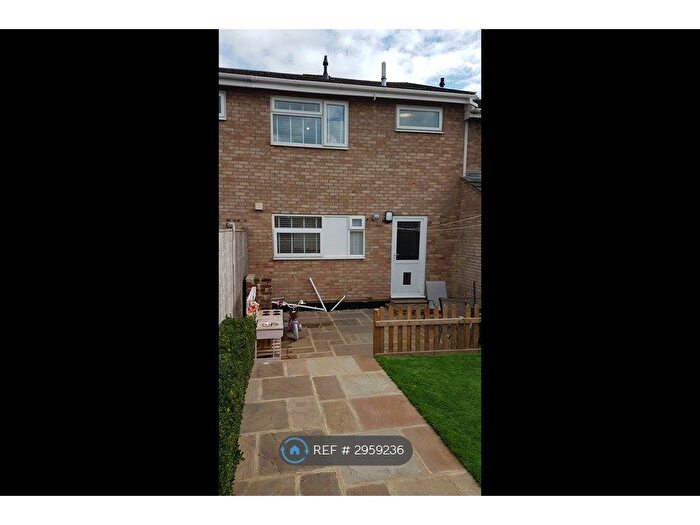 3 Bedroom Terraced House To Rent In Sevenoaks Road, Eastbourne, BN23