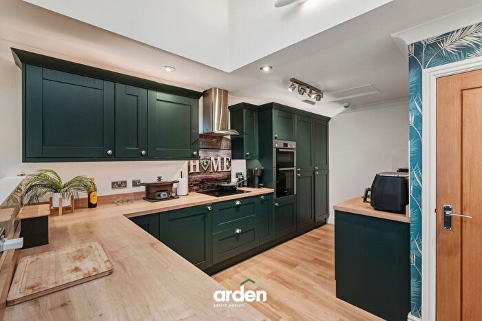 2 Bedroom Bungalow For Sale In Wellington Road, Chester House, B60