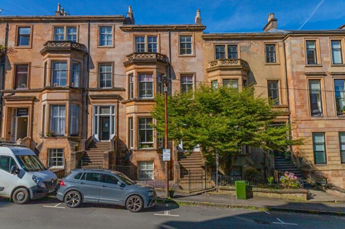 2 Bedroom Flat To Rent In Flat B/ Cecil Street Glasgow, G12