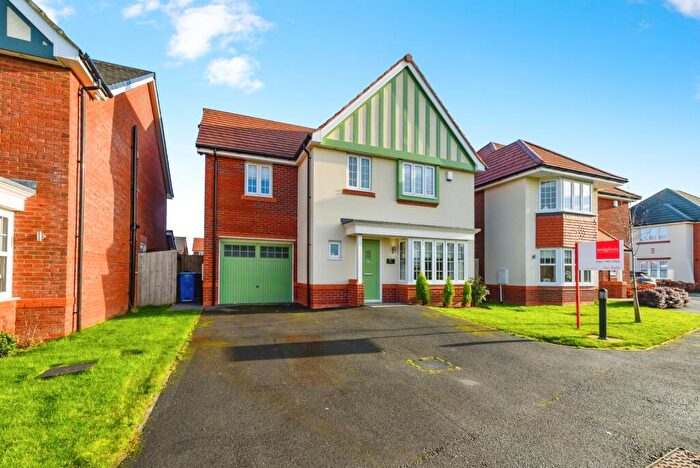 4 Bedroom Detached House For Sale In Norton Road, Worsley, Manchester, Greater Manchester, M28