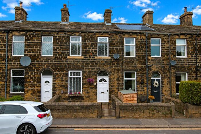 2 Bedroom Terraced House For Sale In Main Street, Sutton-In-Craven, BD20