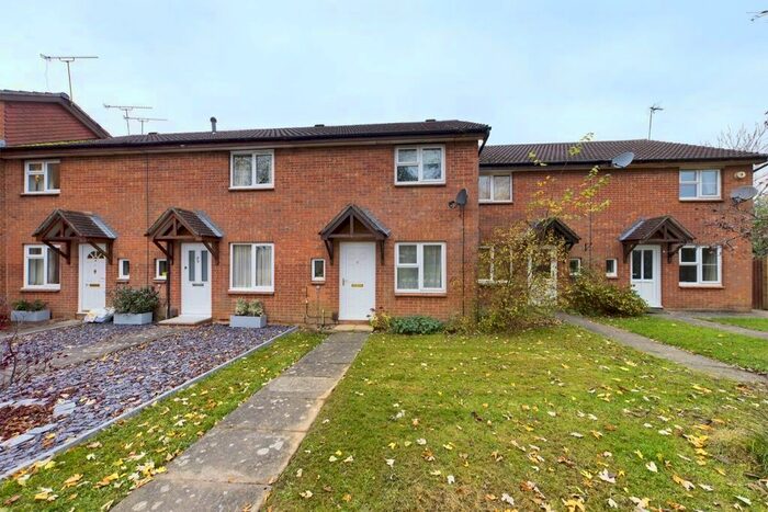 2 Bedroom Terraced House To Rent In Dencer Drive, Kenilworth CV8