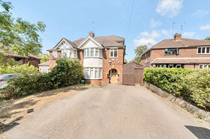 4 Bedroom Semi Detached House For Sale In Beech Lane, Earley, Reading, RG6