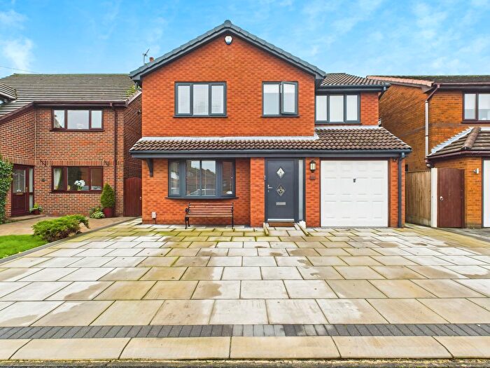 4 Bedroom Detached House For Sale In Springfield Park, Haydock, WA11
