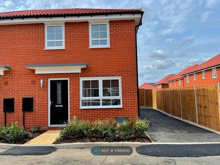 3 Bedroom Terraced House To Rent In Innes Place, Cringleford, Norwich, NR4