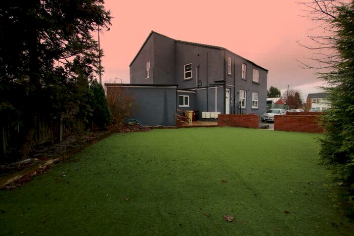 1 Bedroom Apartment To Rent In Old Hall Street, Bolton, BL4