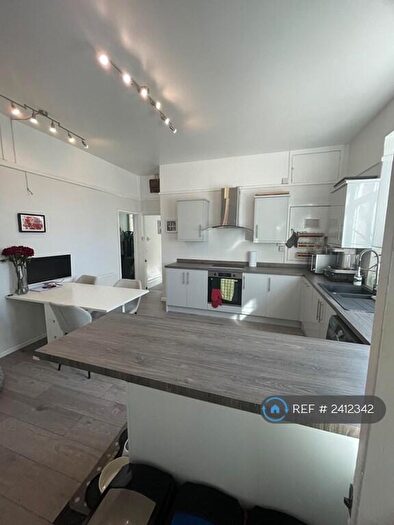 2 Bedroom Flat To Rent In Deristone, Abergavenny, NP7