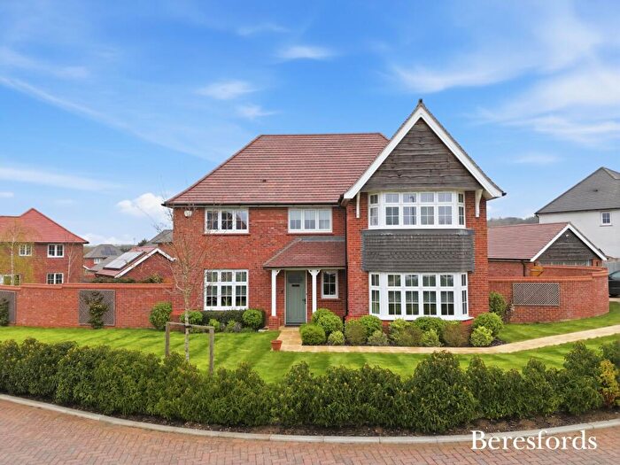 4 Bedroom Detached House For Sale In Laurel Drive, Bulphan, RM14
