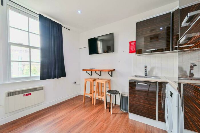 Studio To Rent In Eversholt Street, Mornington Crescent, London, NW1