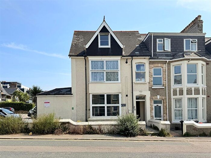 1 Bedroom Flat For Sale In Edgcumbe Avenue, Newquay, TR7
