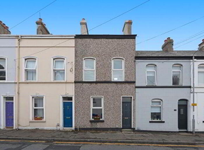 4 Bedroom Mid Terraced House For Sale In Beatrice Road, Bangor, BT20