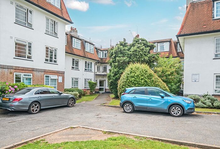 2 Bedroom Property For Sale In London Road, Morden, SM4