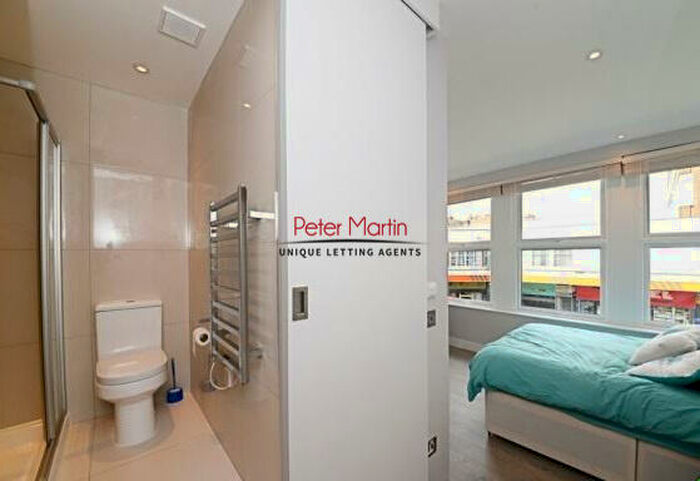 Apartment To Rent In Prime House, Sentinel Square, Brent Street, Hendon, NW4