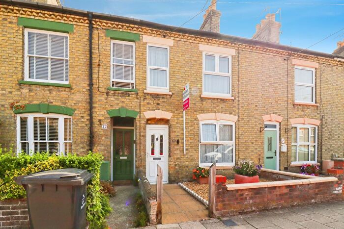 2 Bedroom Terraced House For Sale In Earls Street, Thetford, IP24