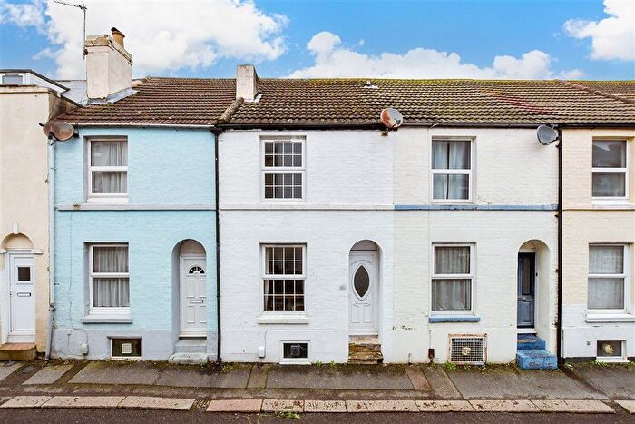 2 Bedroom Terraced House For Sale In Tower Hill, Dover, Kent, CT17