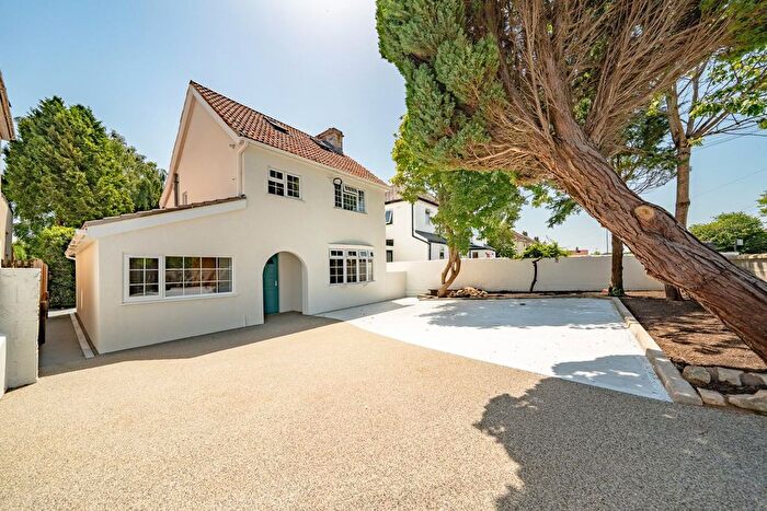 4 Bedroom Detached House For Sale In Upper Bloomfield Road, Bath, BA2