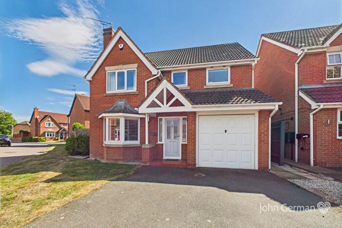 4 Bedroom Detached House For Sale In Honeysuckle Way, Loughborough, LE11