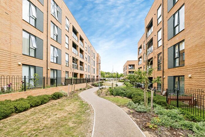 2 Bedroom Flat For Sale In Windstar Drive, South Ockendon, Essex, RM15