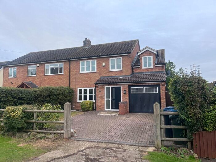 4 Bedroom Semi-Detached House To Rent In Main Street, Hickling, LE14