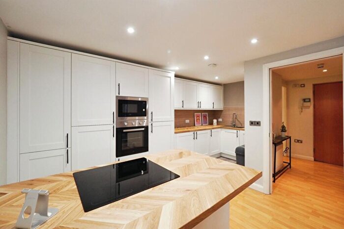 1 Bedroom Flat For Sale In Biggin Street, Loughborough, LE11