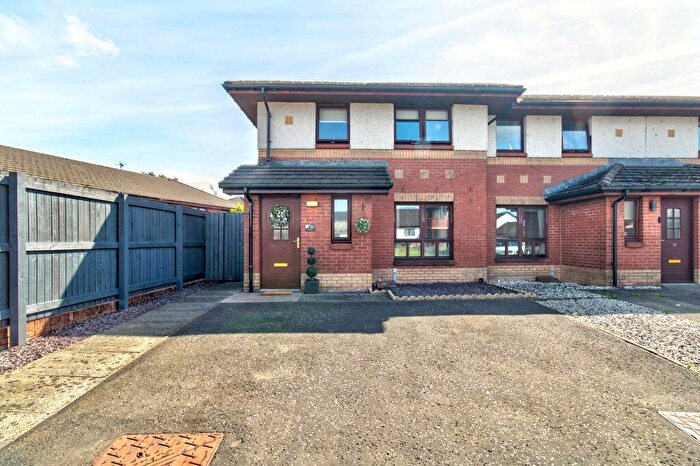 3 Bedroom Terraced House For Sale In Stirling Street, Renton, G82